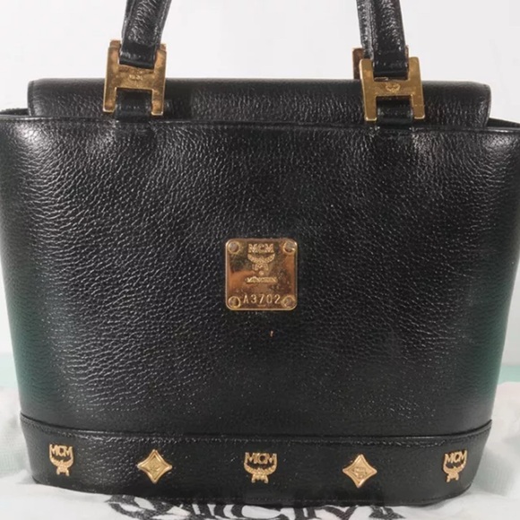 MCM BLACK HANDBAG with original  Dusty bag - Picture 2 of 14